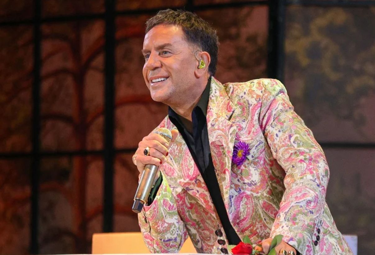 Το εξώδικο του επιχειρηματία νυχτερινών κέντρων στον Μαζωνάκη – Μιλάει για μεγάλες οφειλές