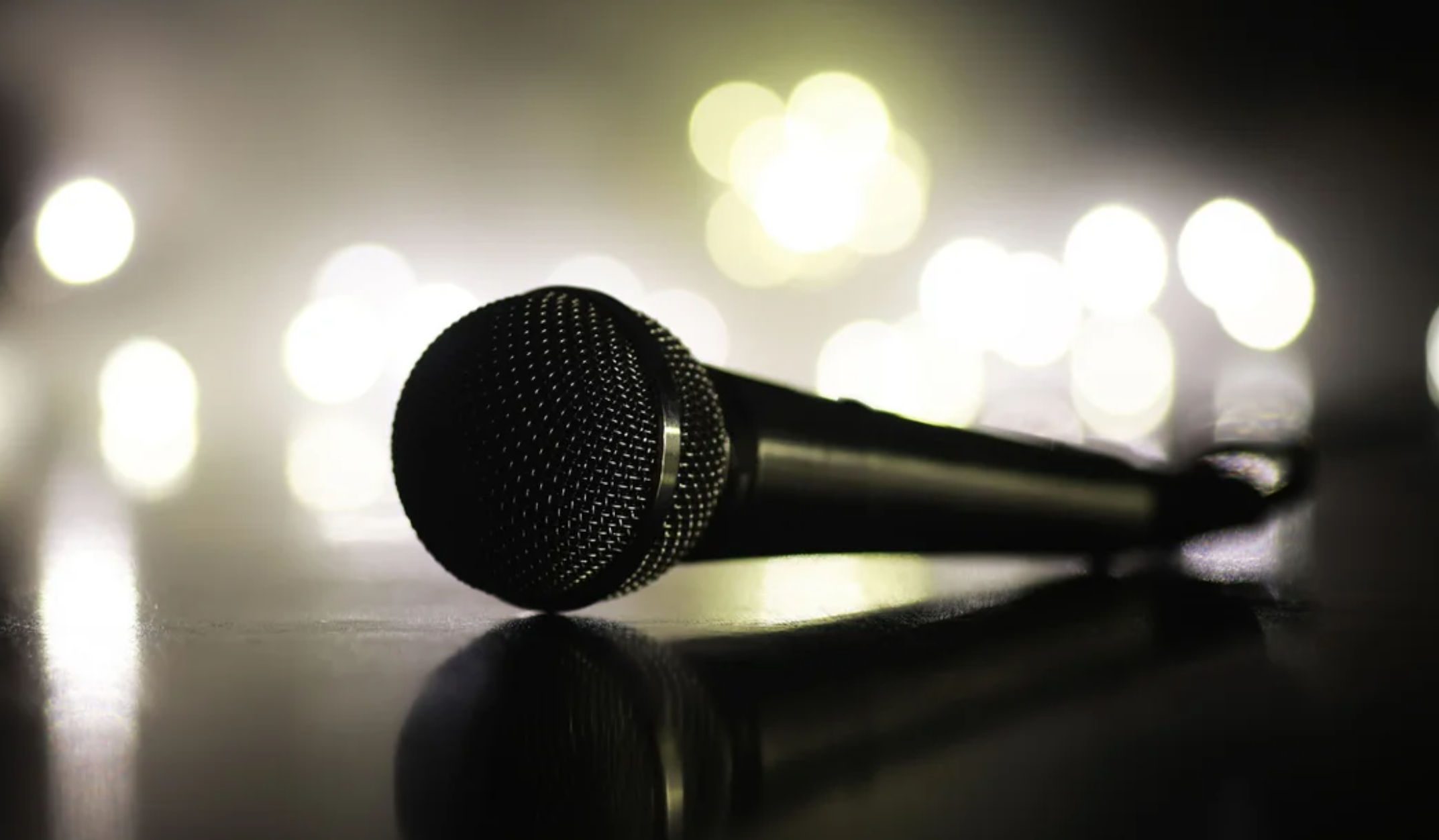 Σκάνδαλο στις πίστες: «Είναι βαλτοί, θα πάω στο Εκβιαστών», ισχυρίζεται ο τραγουδιστής που ετοιμάζονται να καταγγείλουν