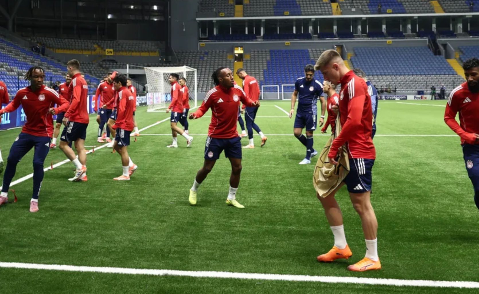 Champions League: «Τελικός» στην παγωμένη Αστάνα για τον Ολυμπιακό – Χωρίς το αστέρι της η Καϊράτ