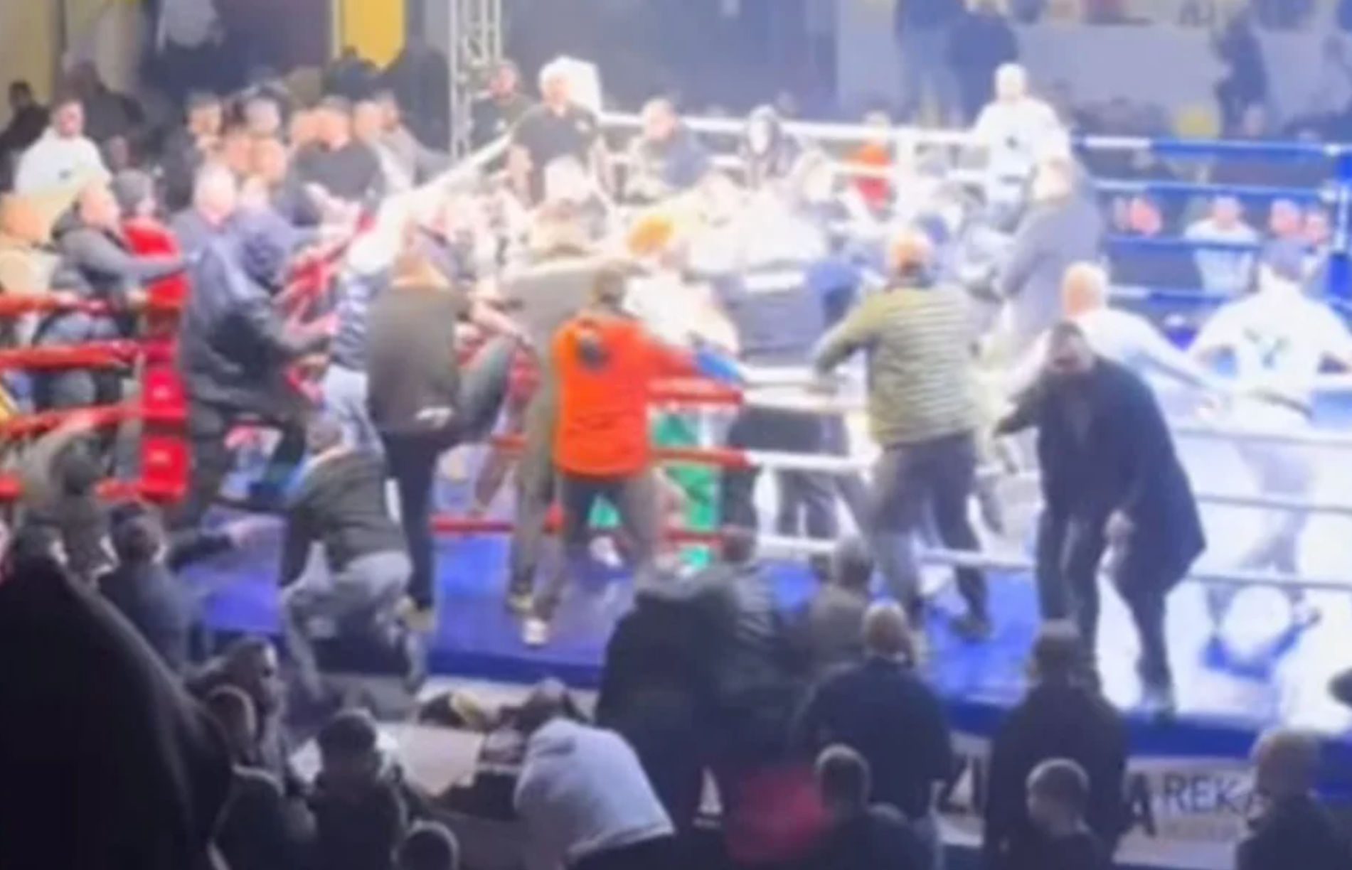 Παγκόσμιος τίτλος με εισβολή στο ρινγκ: Η νύχτα που δεν θα ξεχάσει ποτέ ο Έλληνας kickboxer Τσουκαλάς