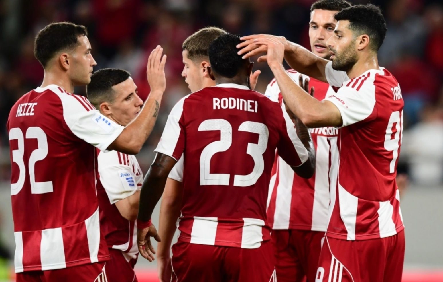 Ολυμπιακός: Χωρίς Τζολάκη, Μουζακίτη και Ποντένσε στη Σύρο για το ματς Κυπέλλου