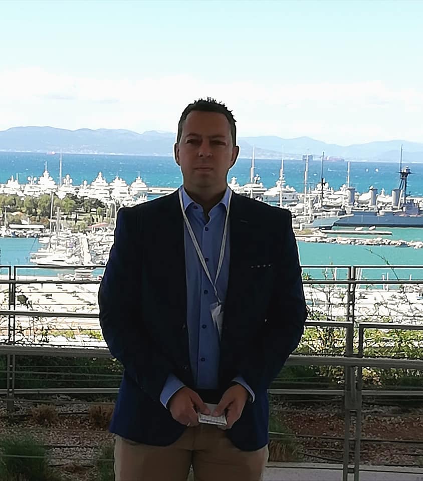 Ευχές από τον πρόεδρο της Κοινότητας Καρύστου, Βαγγέλη Σπύρου