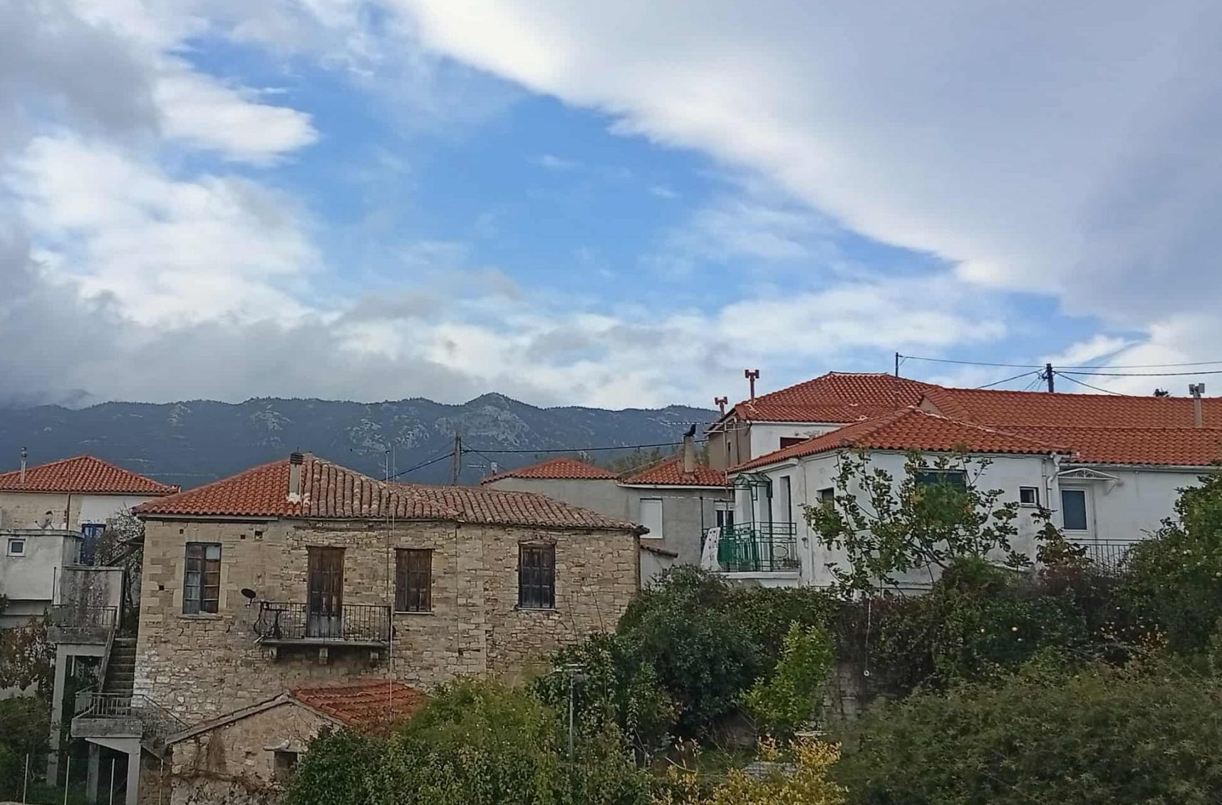 Καιρός: Βοριάδες και αραιή συννεφιά σήμερα στην Εύβοια