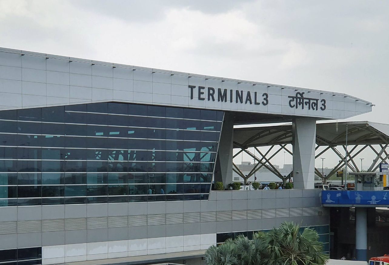 Συναγερμός σε αεροδρόμια της Ασίας για τον φονικό ιό Νίπα – Μεταδίδεται και σε ανθρώπους