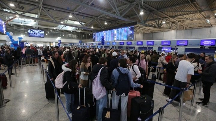 Κατεπείγουσα έρευνα για το «μπλακ άουτ» στις πτήσεις