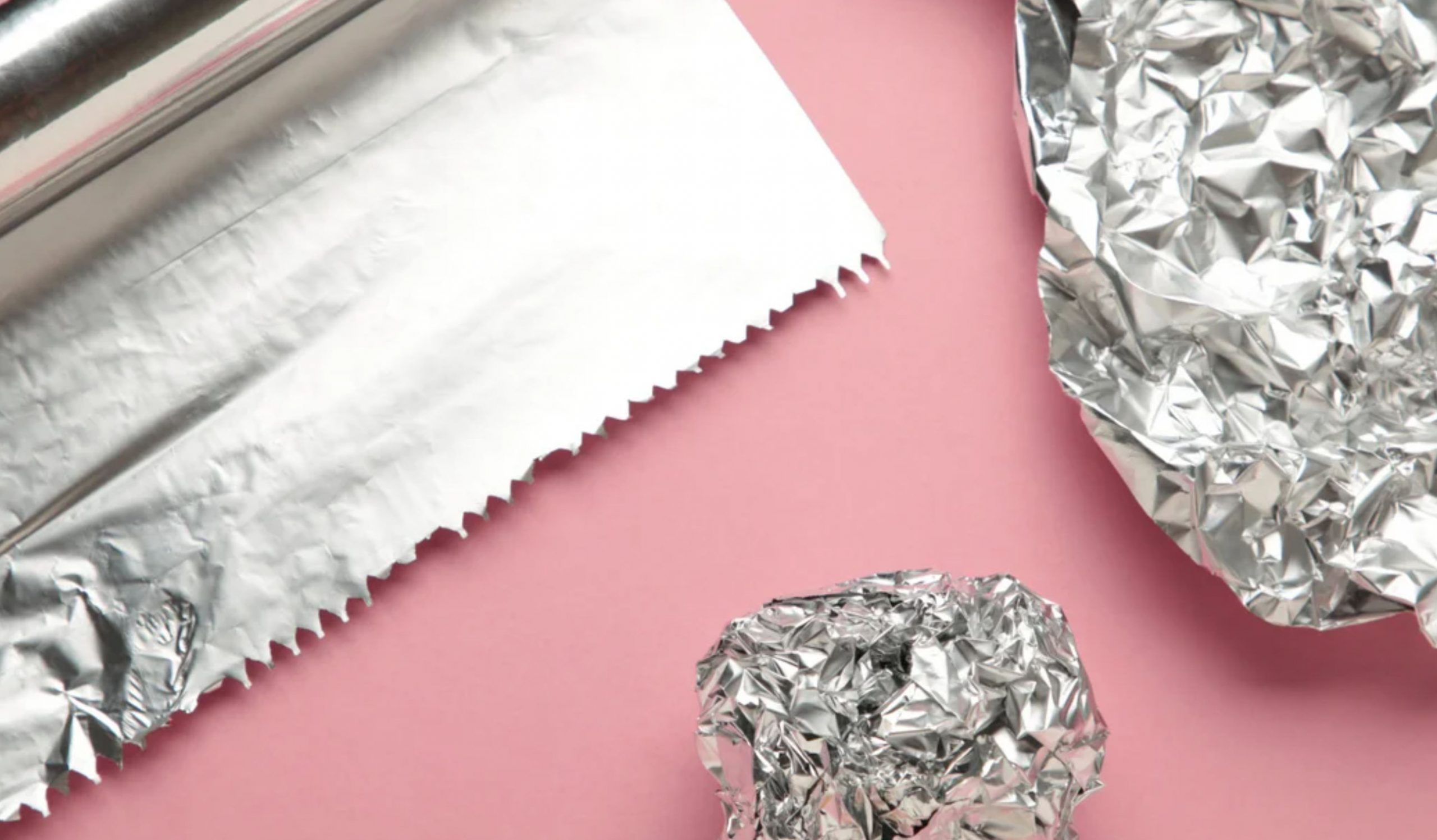 Το κόλπο με το αλουμινόχαρτο στο πόμολο της πόρτας που έγινε viral