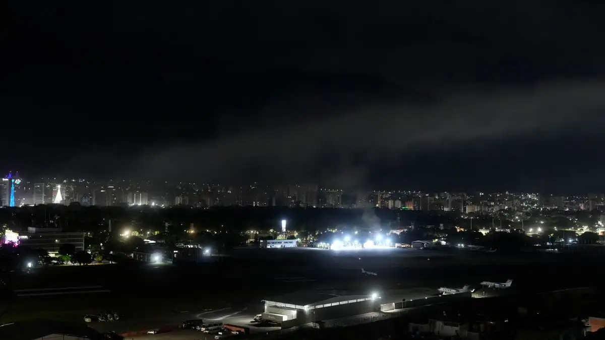 Σε κατάσταση έκτακτης ανάγκης η Βενεζουέλα – «Ο Τραμπ διέταξε τις επιθέσεις», μεταδίδει το CBS