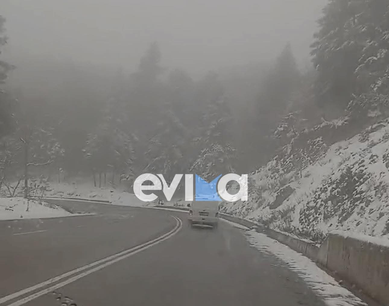 Κακοκαιρία στην Εύβοια: Που χιονίζει τώρα – Η εικόνα στο οδικό δίκτυο (vid)