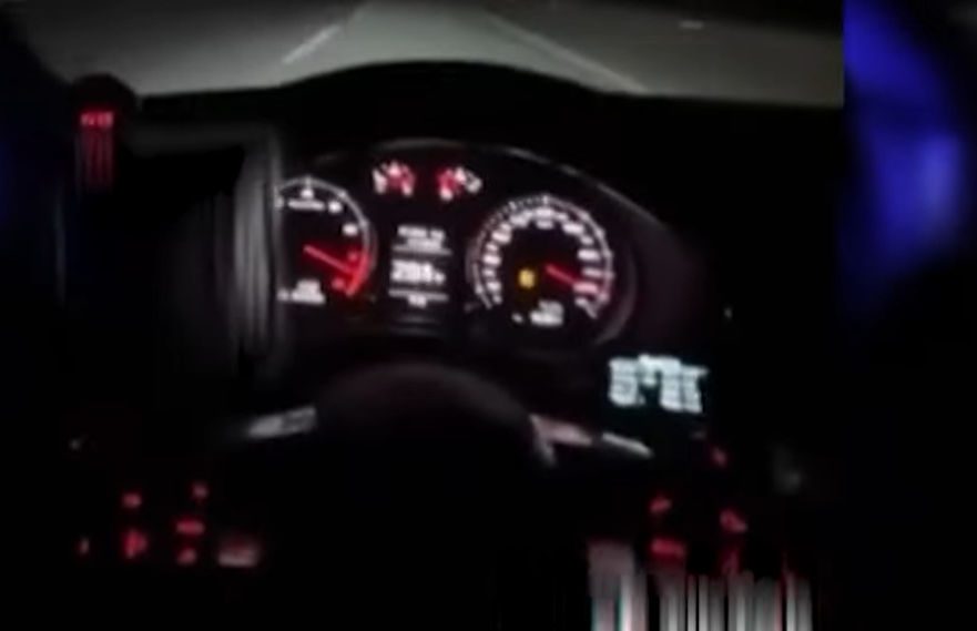 Τον γύρο του TikTok κάνει ο Έλληνας που πιάστηκε να τρέχει με 304 χλμ./ώρα