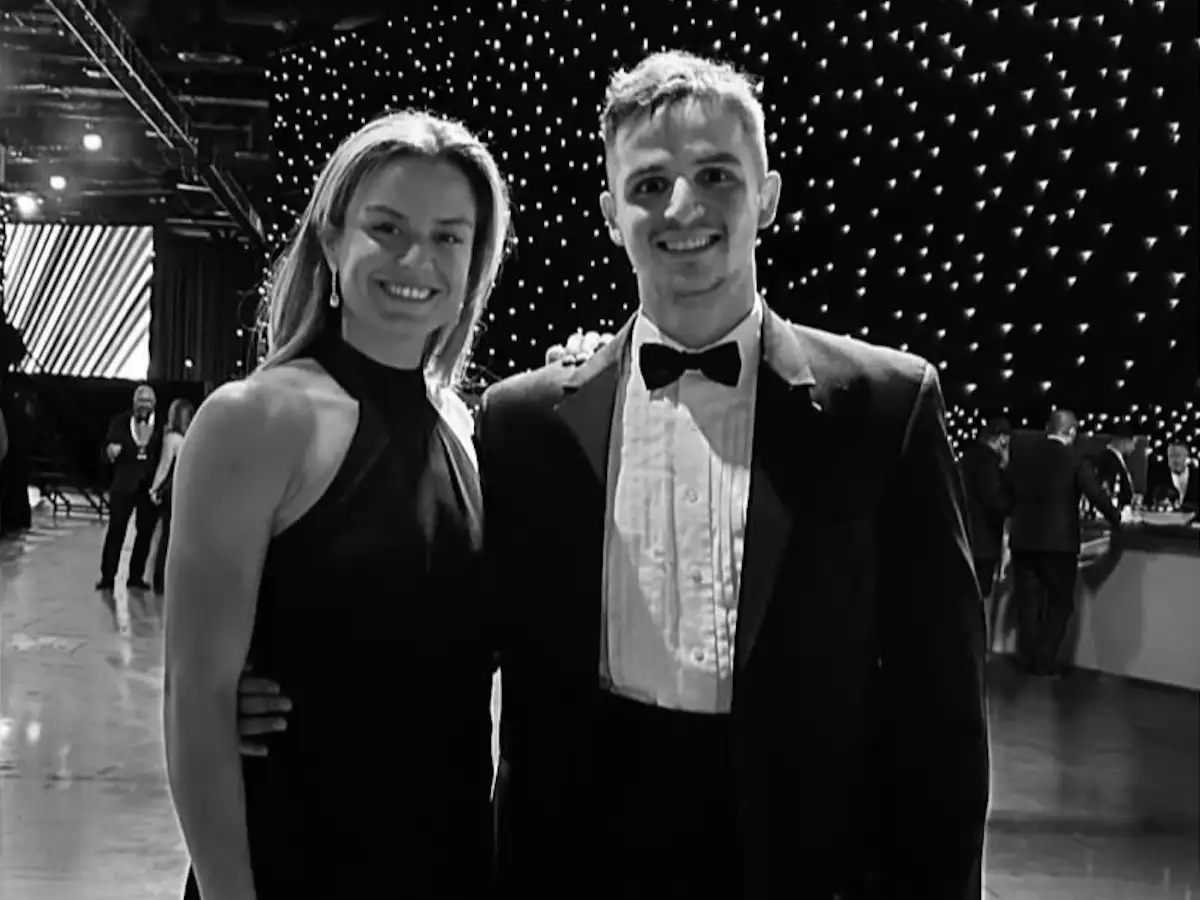 Παντρεύεται ο γιος του πρωθυπουργού! Η αποκάλυψη του Κυριάκου Μητσοτάκη και το βίντεο με το μονόπετρο