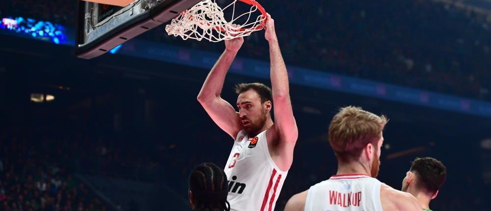 Ολυμπιακός- Παναθηναϊκός: Ερυθρόλευκη νίκη σε ένα ντέρμπι αιωνίων για τους λάτρεις του μπάσκετ