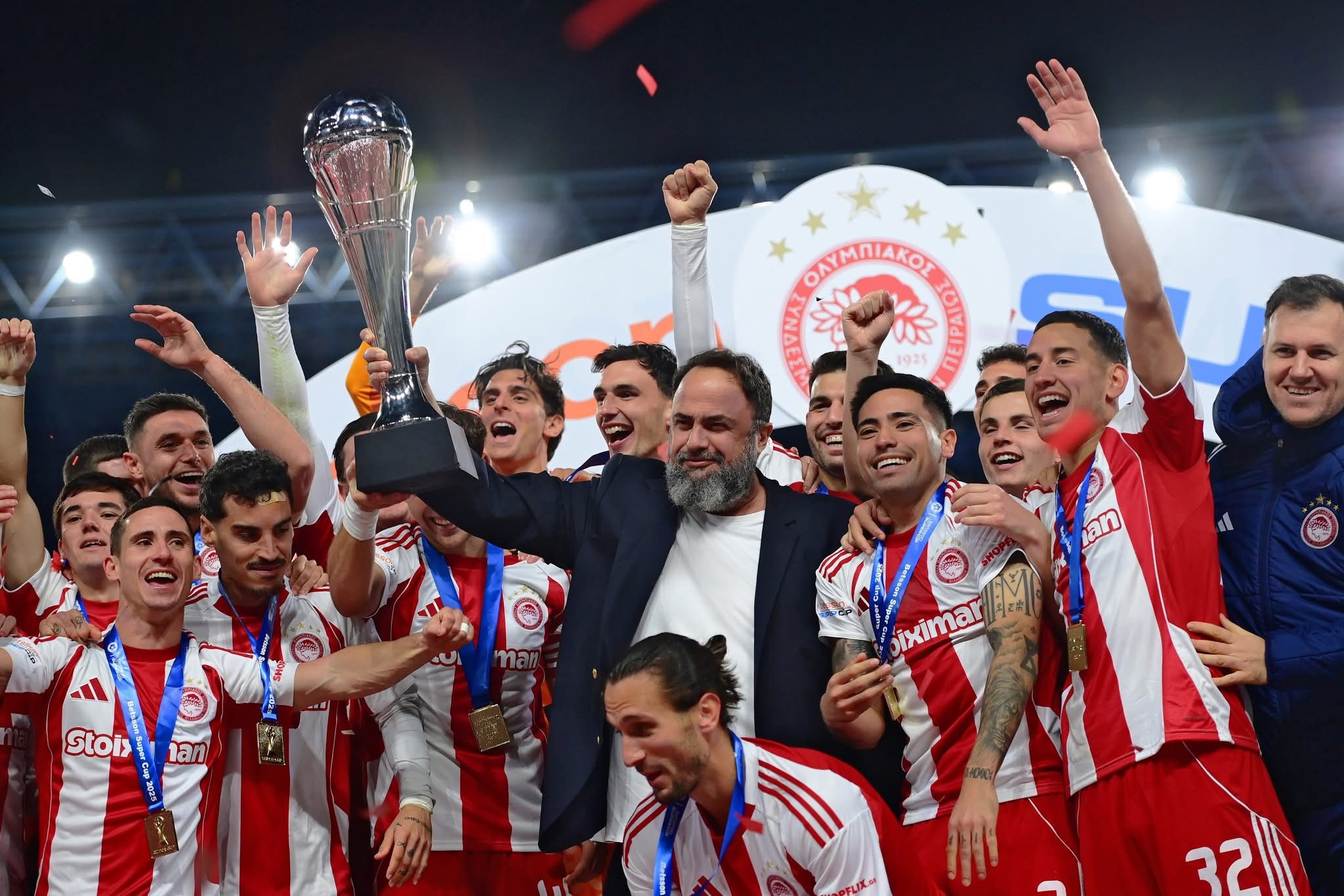 Ολυμπιακός – ΟΦΗ 3-0: Κατέκτησε το Betsson Super Cup με Ταρέμι, Γιαζίτζι και game changer στην παράταση τον Καλογερόπουλο