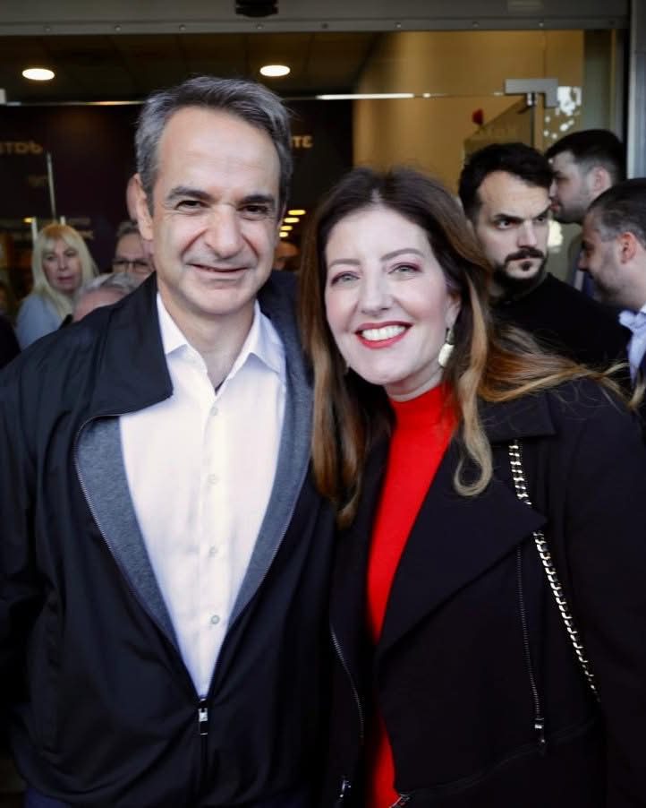 Στην Πειραιώς με τον πρωθυπουργό η Καραμπατσώλη