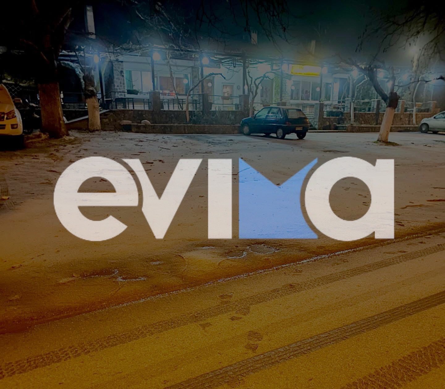 Χιονίζει τώρα στον Άγιο στην Εύβοια – Εικόνα