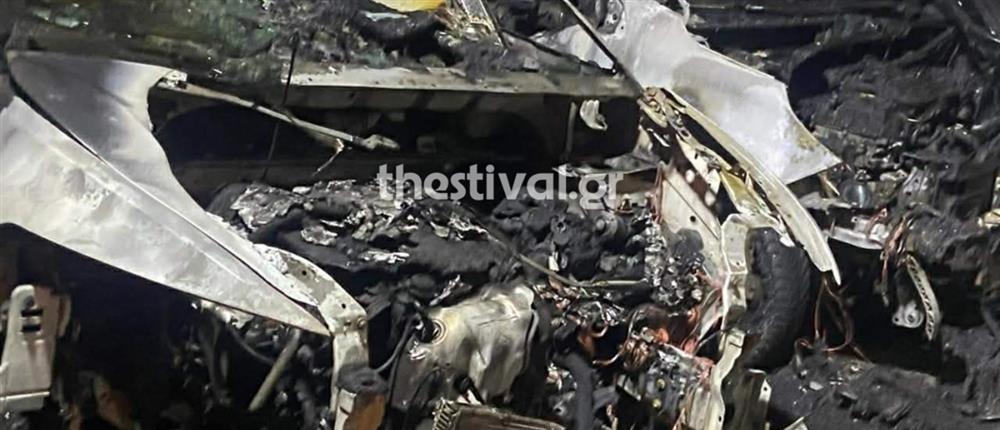 Φωτιά σε μάντρα με μεταχειρισμένα αυτοκίνητα στη Θεσσαλονίκη