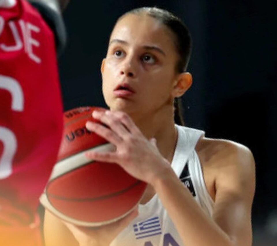 Υπερηφάνεια στην ΑΓΕΧ για τη Χαλκιδέα διεθνή αθλήτρια, Ρεβέκκα Κακαρά