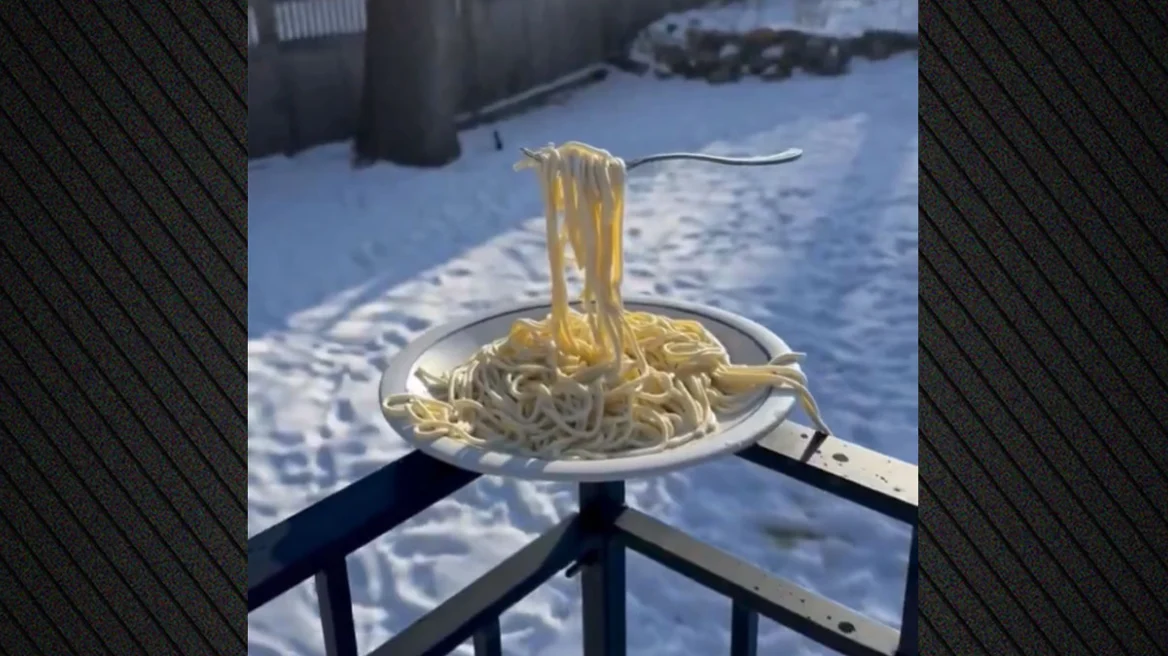 Στον πάγο οι ΗΠΑ: -50°C, παγώνουν τα μακαρόνια στον αέρα