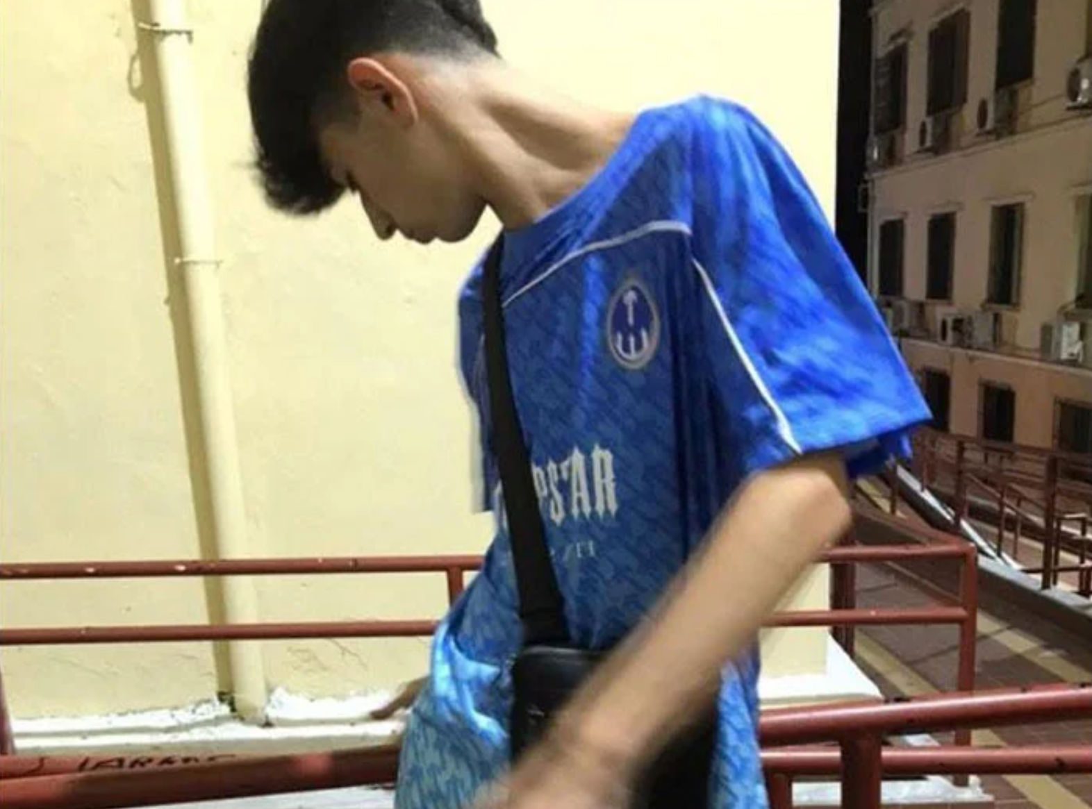 «Νευρίασα, τον είδα και τον χτύπησα»: Παραδέχτηκε ο ανήλικος δράστης τον θανάσιμο ξυλοδαρμό του 17χρονου για την κοπέλα του