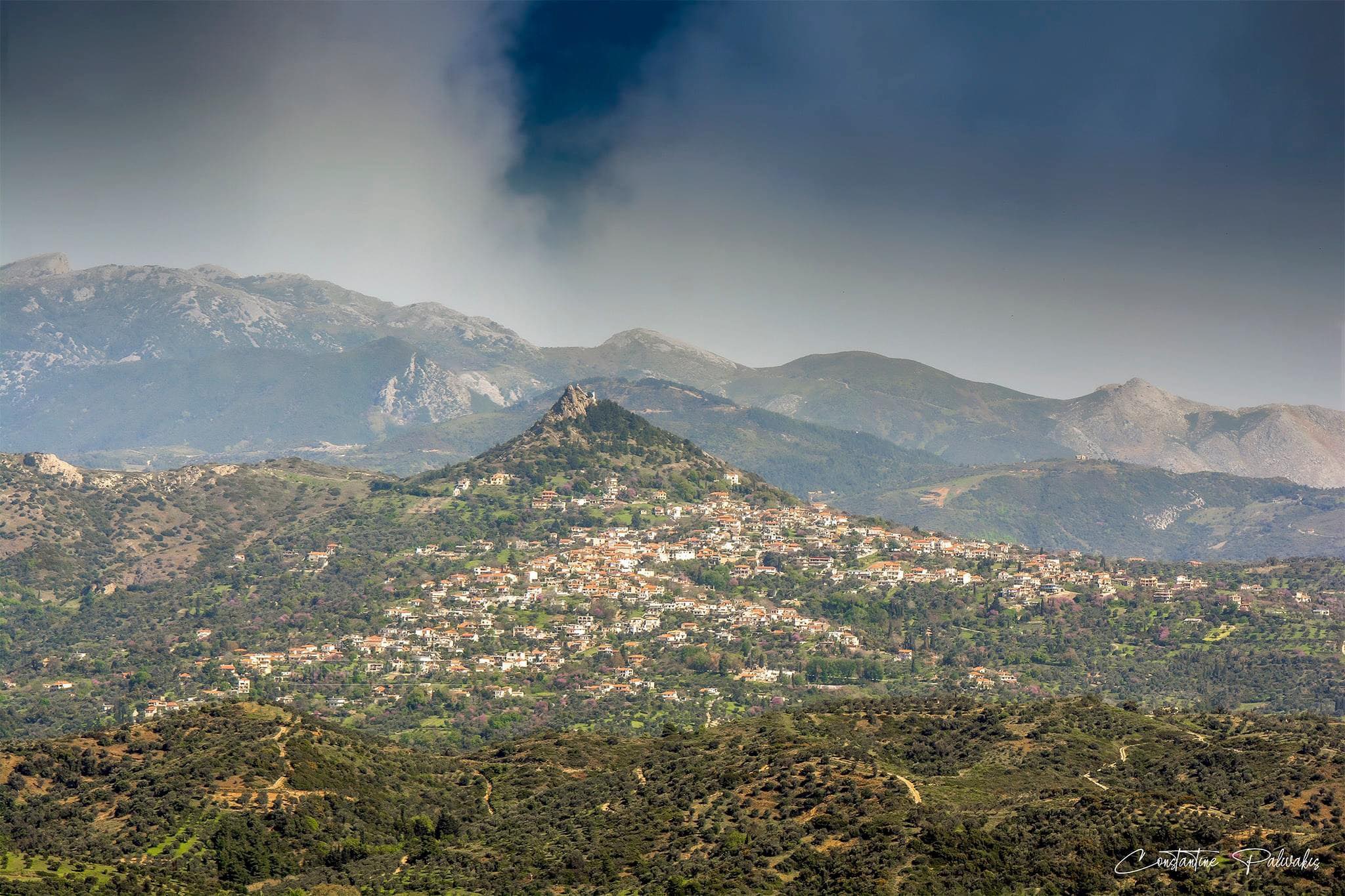 Το μυστηριώδες ηφαίστειο σε χωριό της Εύβοιας