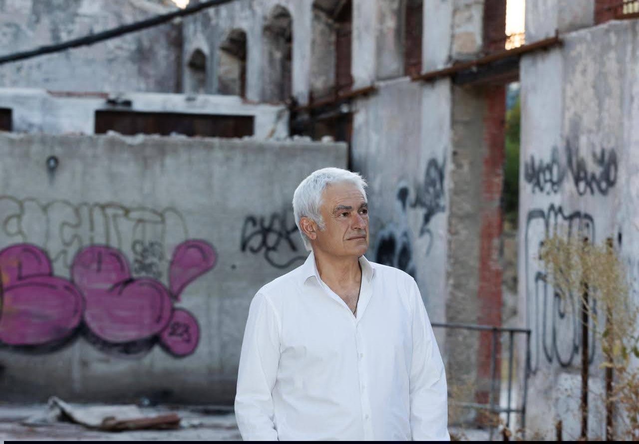 Χαλκίδα – Γιώργος Σπύρου: Φέρνει το θέμα των αποθηκών του ΟΣΕ στο δημοτικό συμβούλιο λογοδοσίας