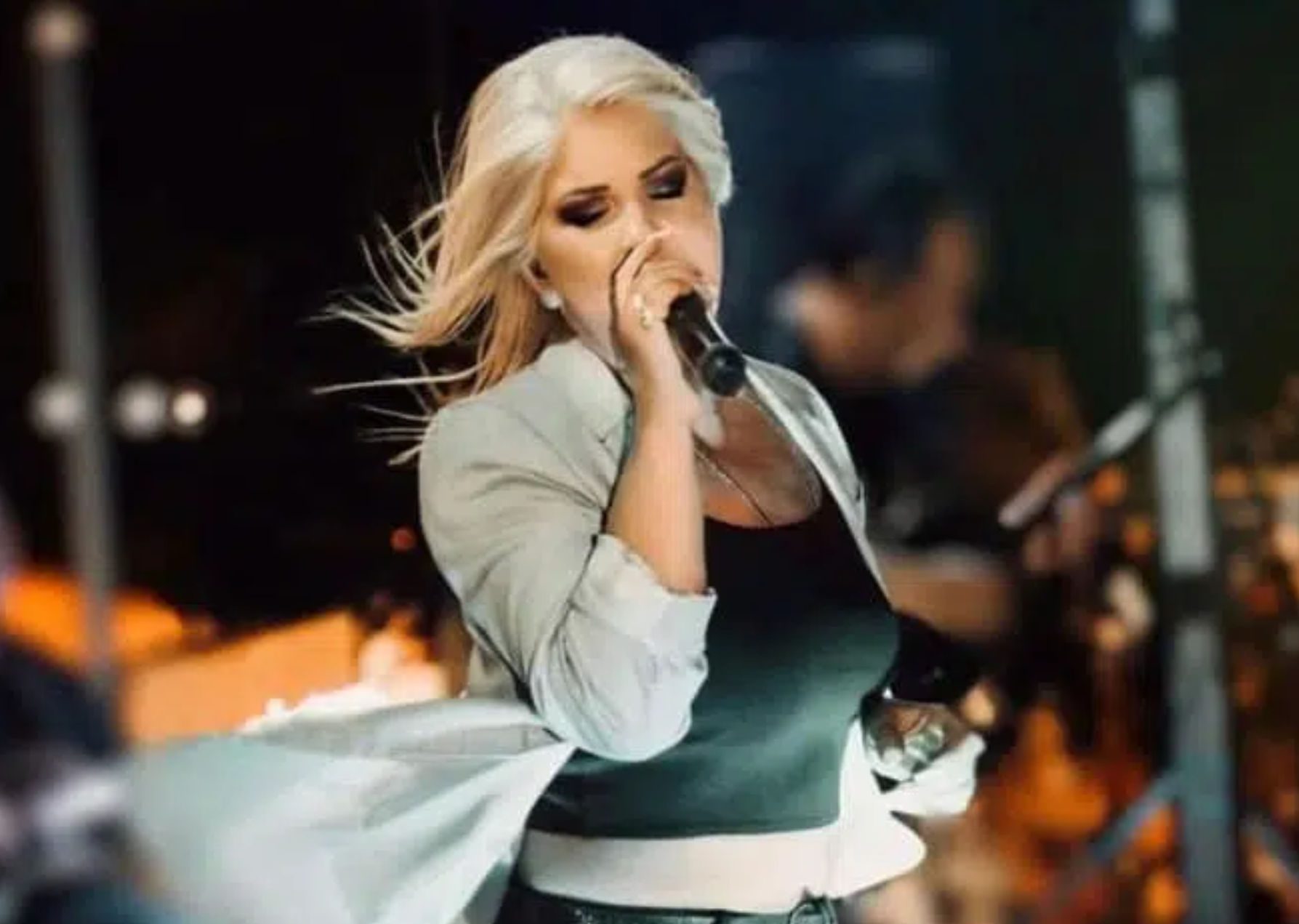 Εύβοια: Σε αυτή την περιοχή θα τραγουδήσει η Χαρά Βέρρα