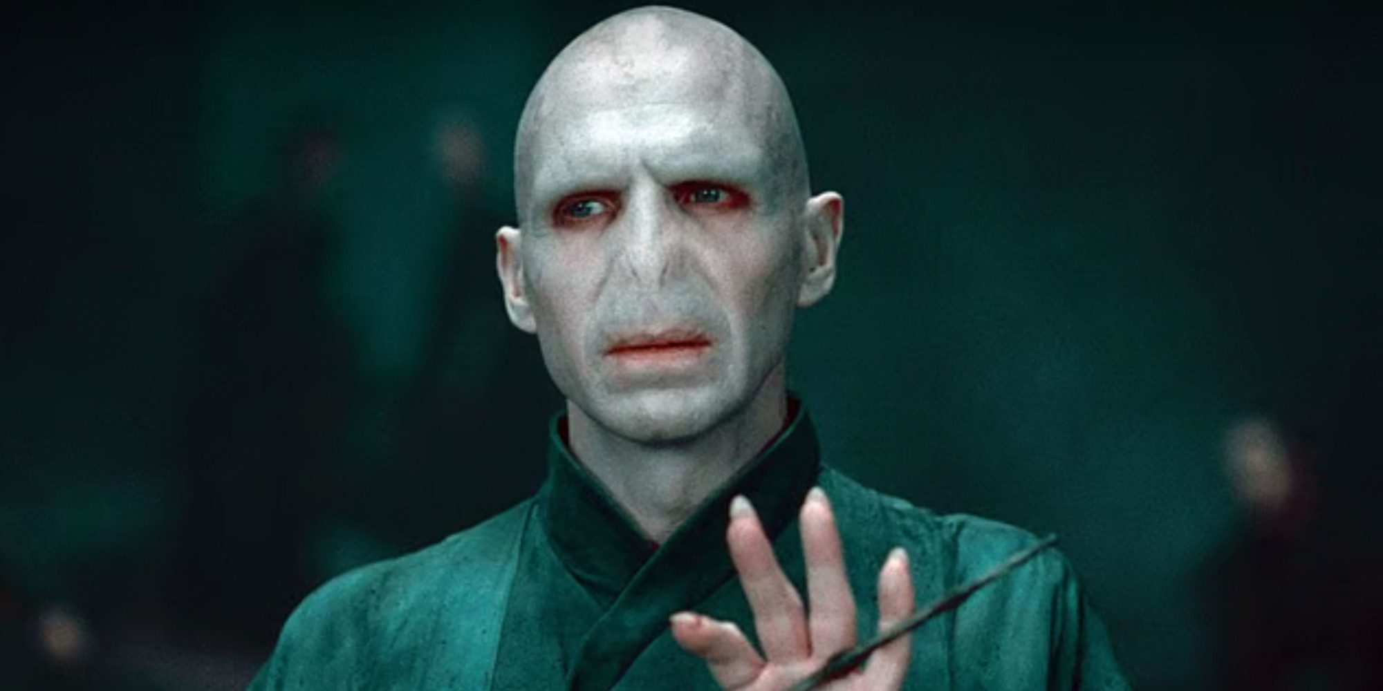 Ο Ρέιφ Φάινς αποκάλυψε κατά λάθος τον διάδοχό του στον ρόλο του «Βόλντεμορτ» στη νέα σειρά «Χάρι Πότερ»