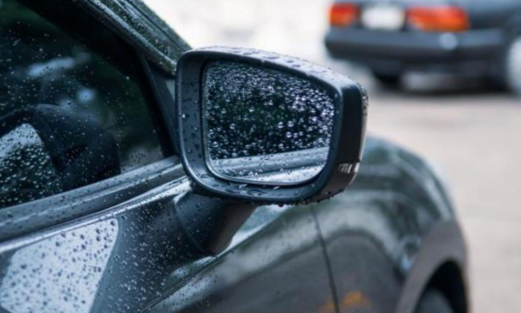 Που βρίσκεται το κουμπί στο αυτοκίνητο που διώχνει το νερό της βροχής