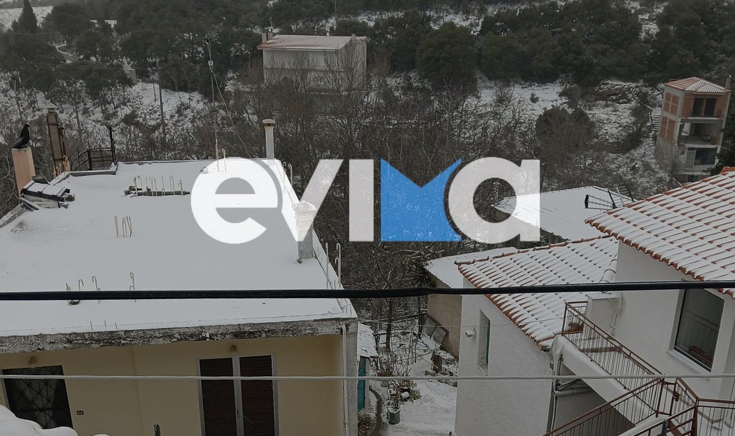 Έρχονται χιόνια τις επόμενες ώρες στην Εύβοια: Δείτε πού θα το στρώσει 