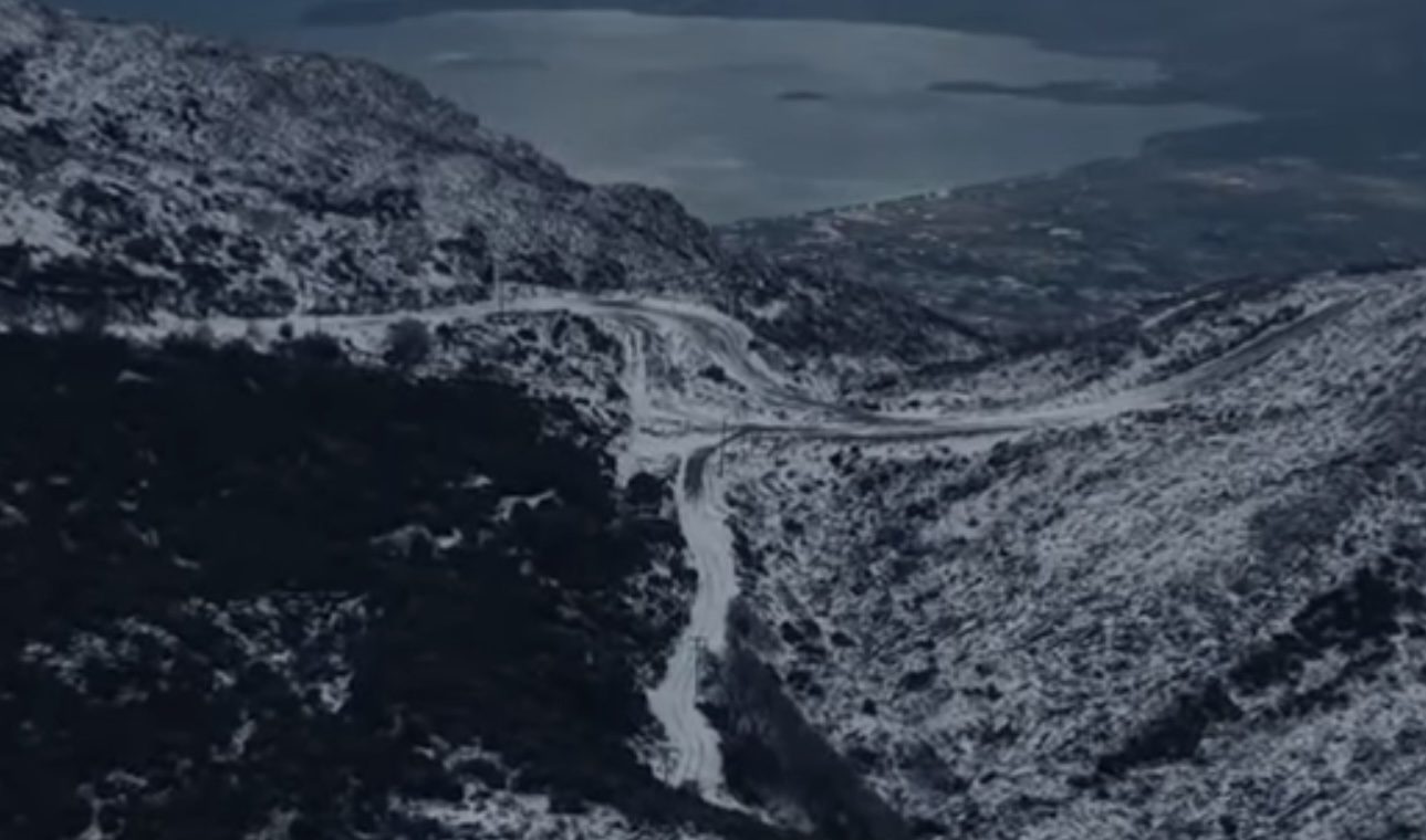 Χιόνισε σε ακόμα μια περιοχή της Εύβοιας: Μαγικό βίντεο