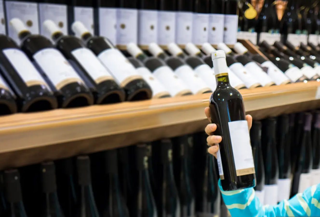 Σοβαρό περιστατικό στην Εύβοια: Ανήλικο κατανάλωσε μεγάλη ποσότητα αλκοόλ