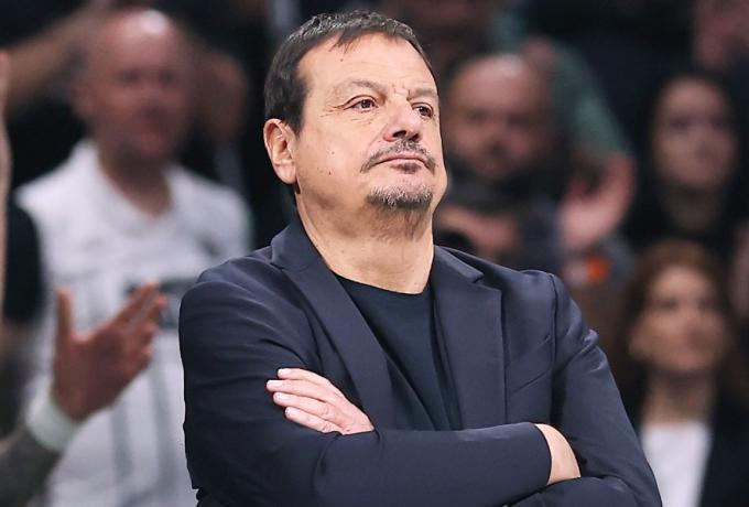 Δύσκολες ώρες για τον Εργκίν Αταμάν – Έφυγε από τη ζωή η μητέρα του