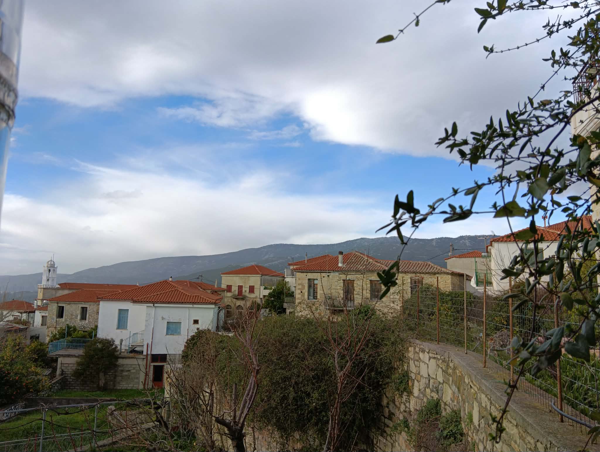 Με τι καιρό θα κάνουμε Κούλουμα σήμερα στην Εύβοια – Η πρόγνωση της ΕΜΥ