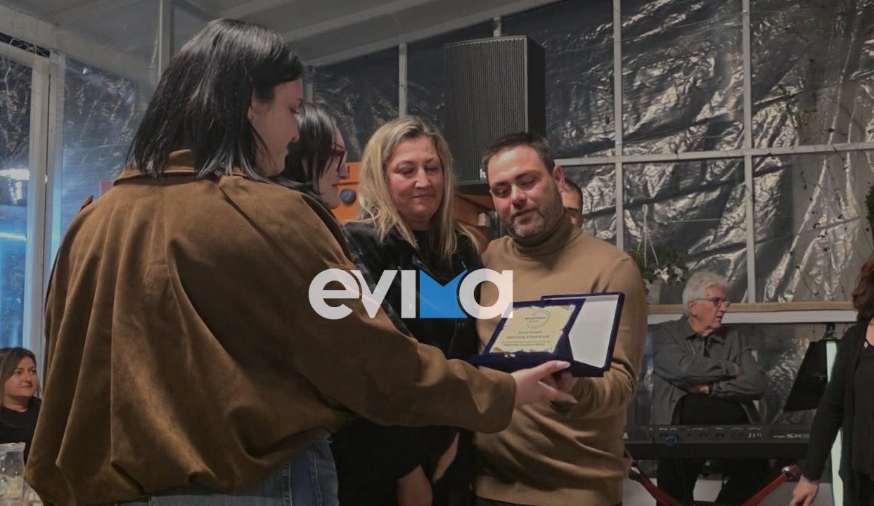 Συγκίνηση στις Ροβιές Ευβοίας: Οι έμποροι τίμησαν τον ιδρυτή του συλλόγου τους που έφυγε από τη ζωή