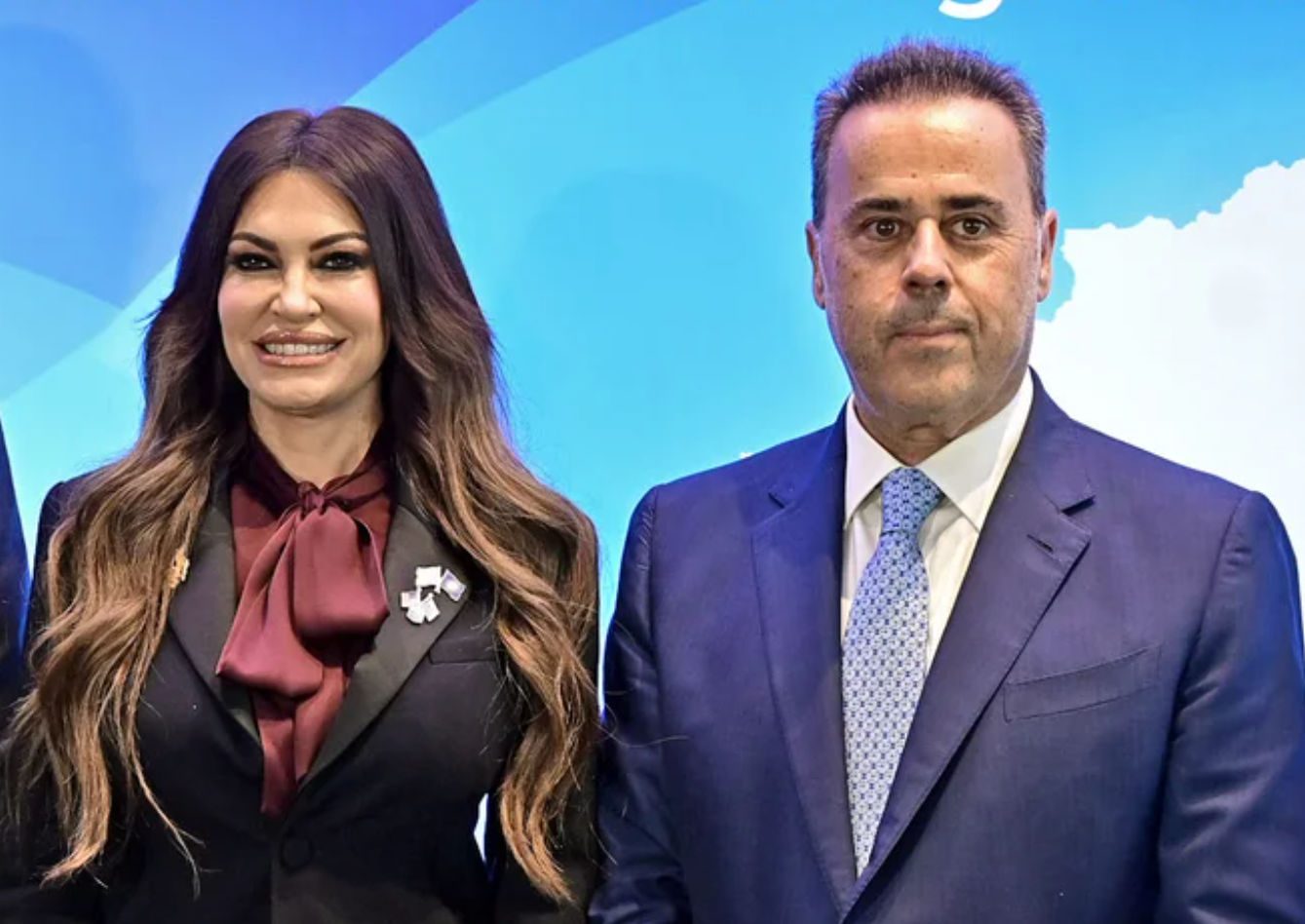 «Η Chevron είναι εδώ, η Ελλάδα ισχυροποιείται»: Μπήκαν οι υπογραφές στις ενεργειακές συμφωνίες: