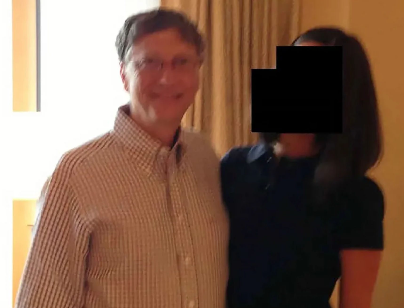 Μπιλ Γκέιτς: Παραδέχθηκε ότι είχε σχέσεις με 2 Ρωσίδες και ζήτησε συγγνώμη για τις επαφές του με τον Έπσταϊν