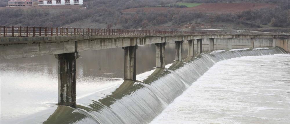 Σε επιφυλακή για ενδεχόμενα πλημμυρικά φαινόμενα στην Αλεξανδρούπολη