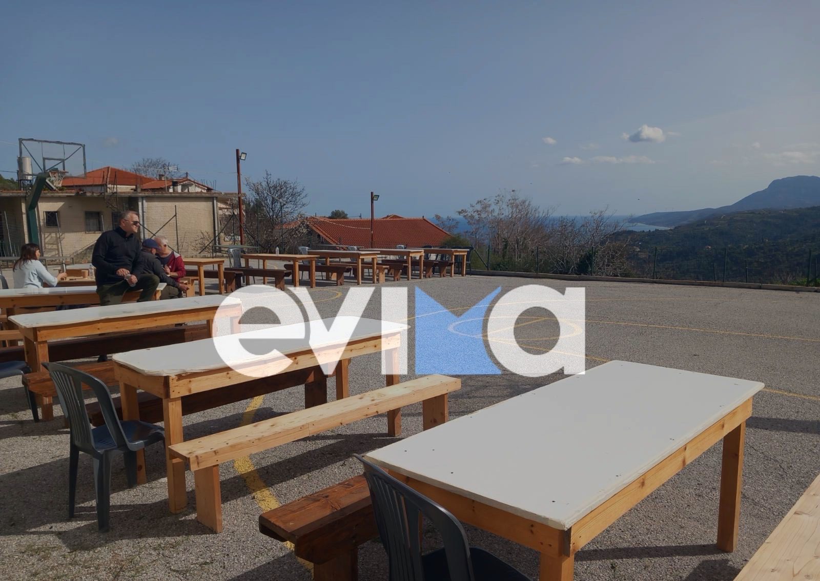 Η Εύβοια σε ρυθμούς Αποκριάς: Σήμερα η πρώτη Τσαμπουνομάζωξη! Τι ώρα ξεκινά;