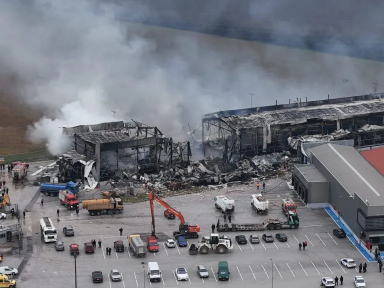 Προσωρινά κρατούμενος ο ιδιοκτήτης του εργοστασίου της Βιολάντα