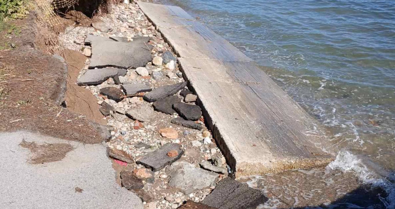 Διαλύθηκε εντελώς παραλιακό μέτωπο στην Εύβοια