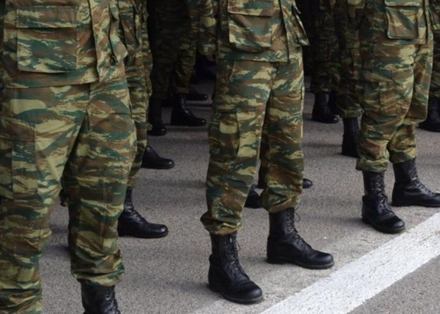 Σαρωτικές αλλαγές στη στρατιωτική θητεία: Τα στάδια εκπαίδευσης και η αύξηση της μηνιαίας αποζημίωσης