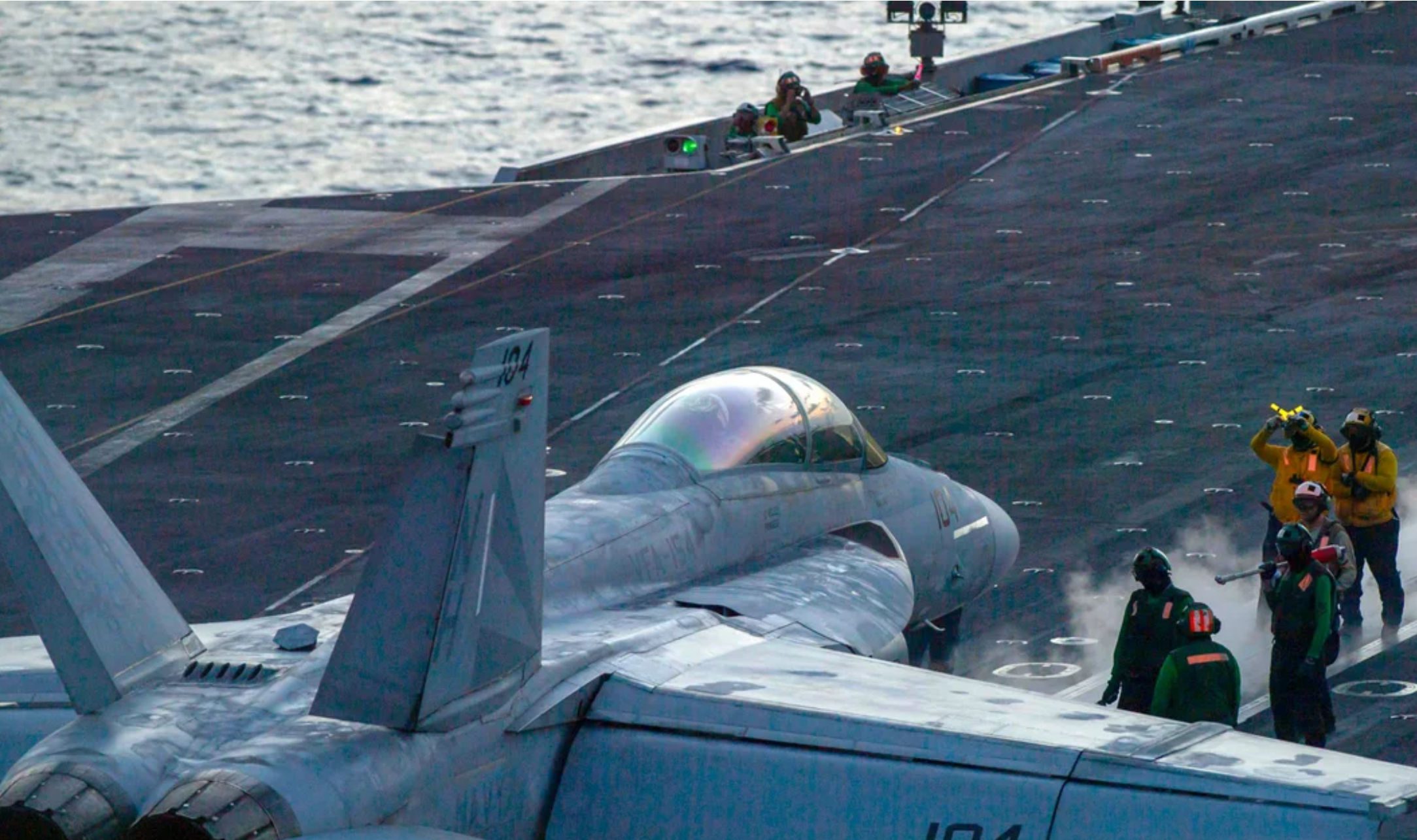 Τα 7 σενάρια για το πώς οι ΗΠΑ μπορούν να πλήξουν το Ιράν αν ο Τραμπ «πατήσει το κουμπί»