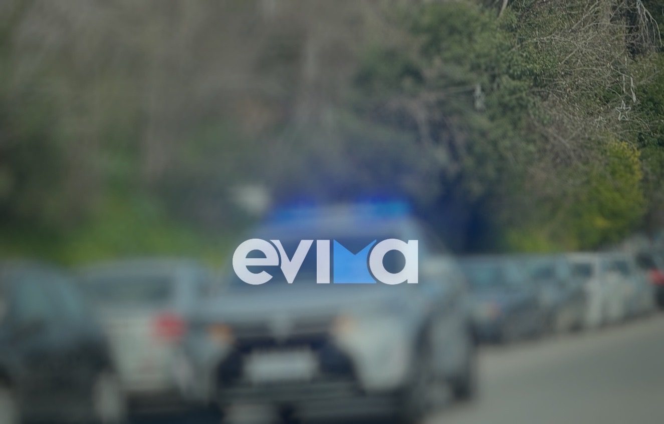 Τέλος στο παράνομο παρκάρισμα στην Εύβοια: Αφαιρούν πινακίδες