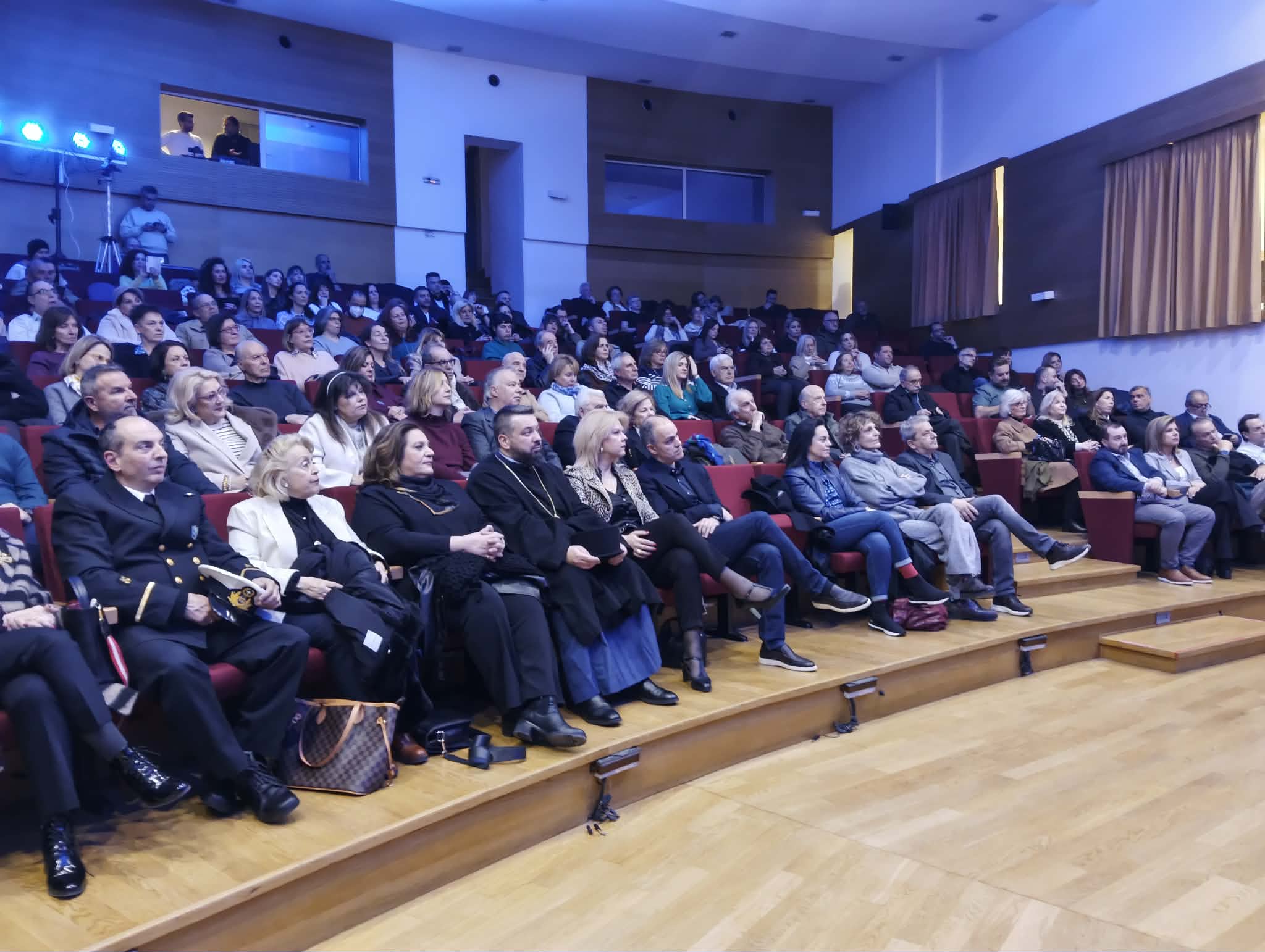Εντυπωσιακή παρουσία απόψε στη Χαλκίδα – Βίντεο και εικόνες