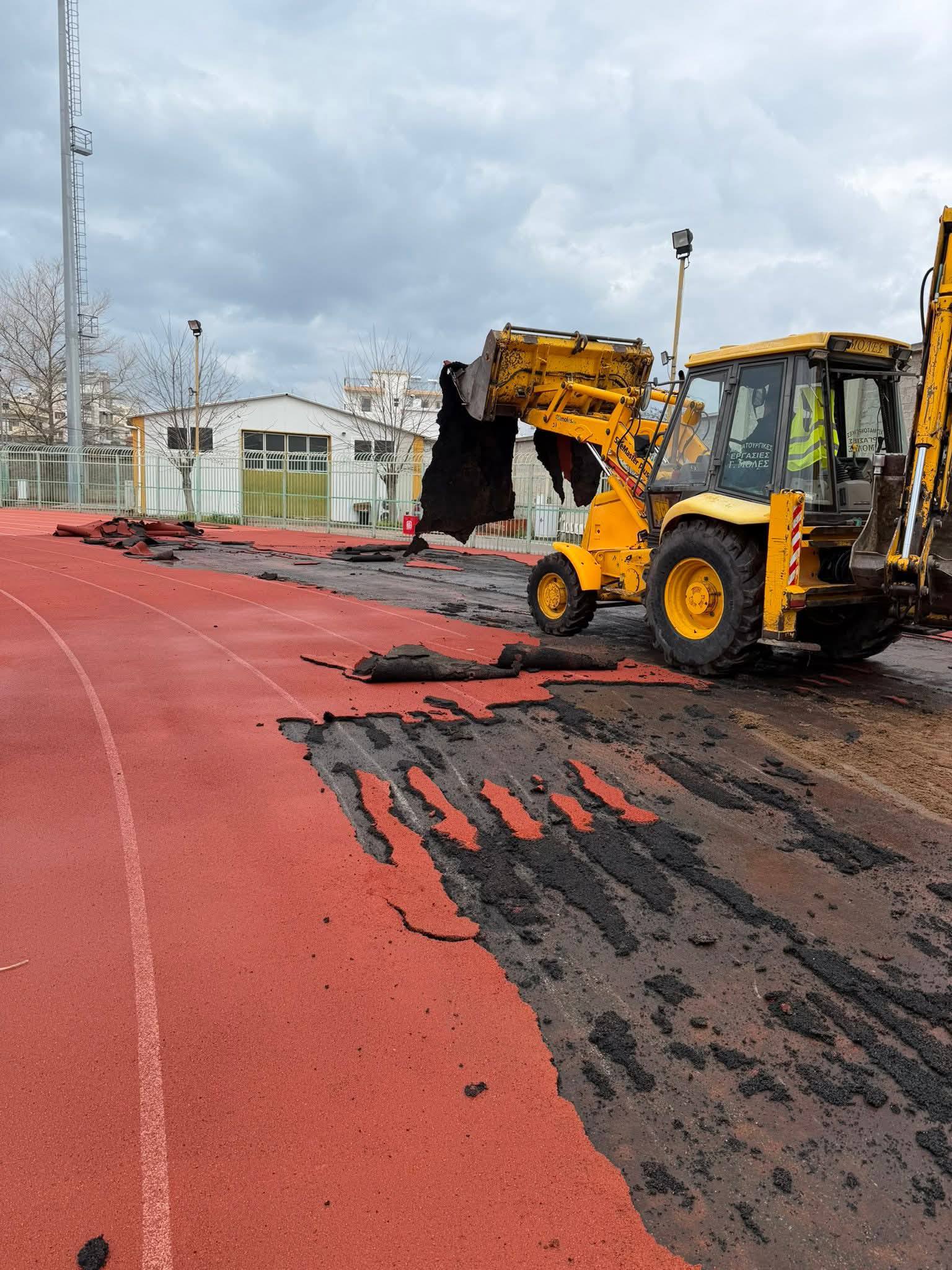 Ξεκίνησαν τα έργα σε μεγάλο γήπεδο της Εύβοιας