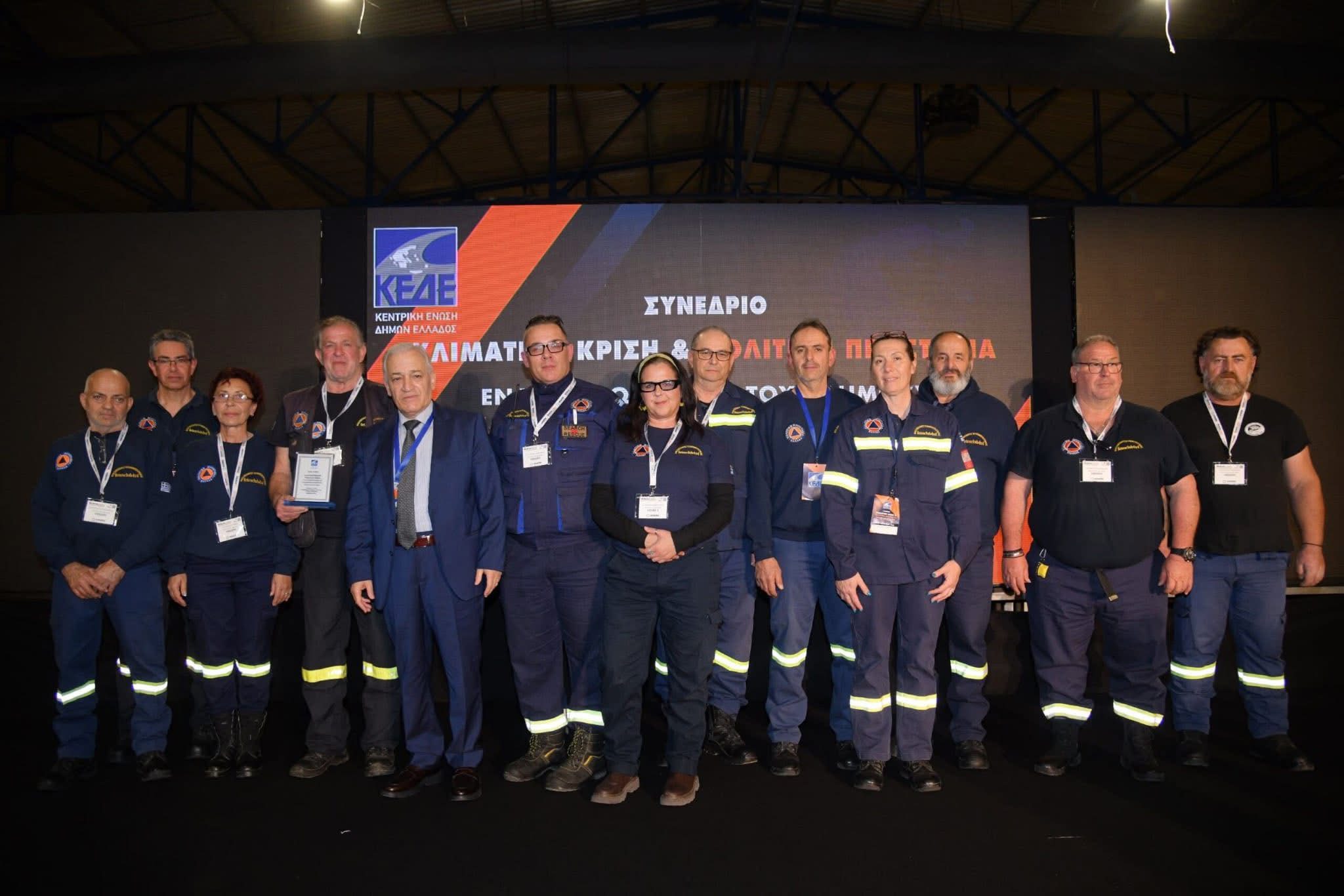 Ερέτρια: Οι εθελοντές των fetesclub 4×4 για τη βράβευση τους