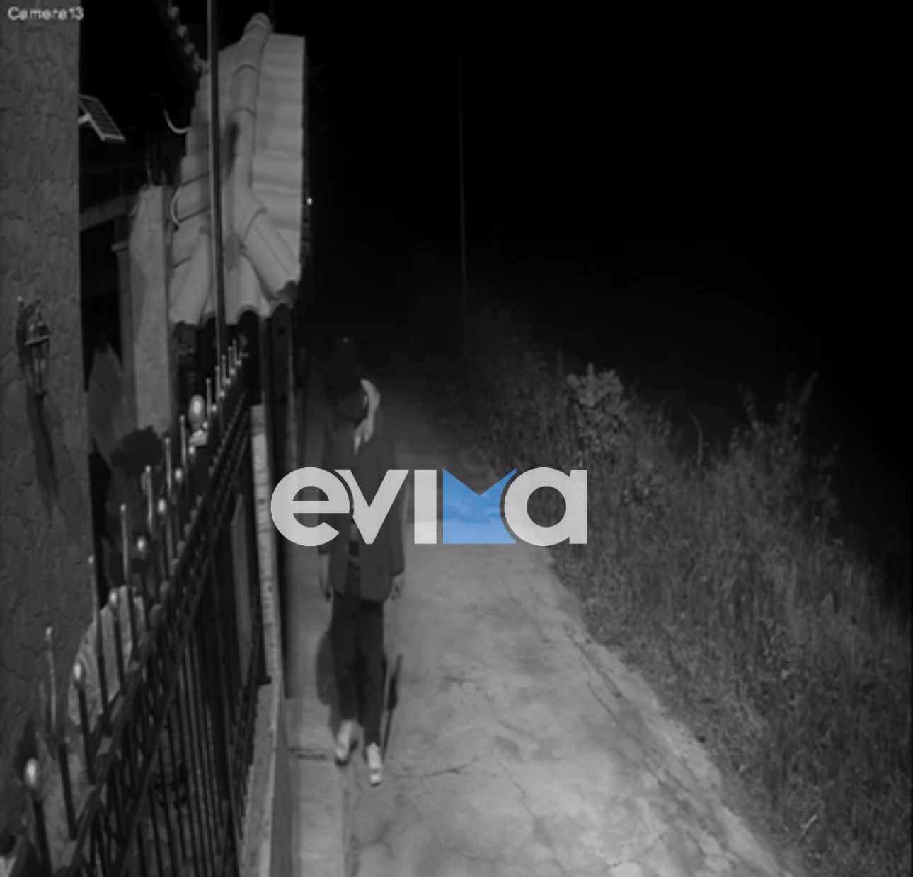 Αυτός είναι ο δράστης που προσπάθησε να ληστέψει παρεκκλήσι στην Εύβοια – Βίντεο