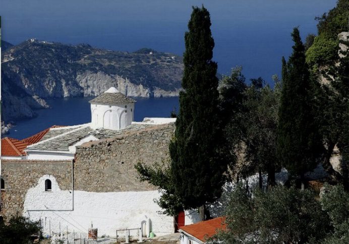 Θλίψη σε μονή της Εύβοιας: Εκοιμήθη γερόντισσα