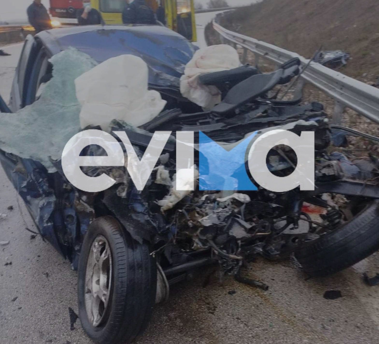 Σοβαρό τροχαίο στη Φθιώτιδα: ΙΧ συγκρούστηκε με λεωφορείο