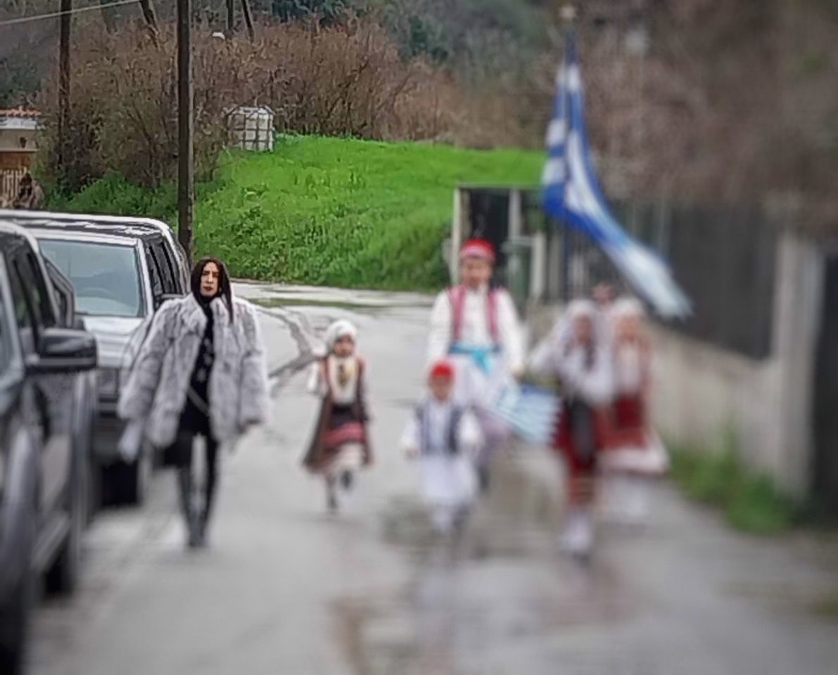 Εύβοια: Η παρέλαση στα μικρά χωριά με τα λίγα παιδάκια συγκίνησε και φέτος!