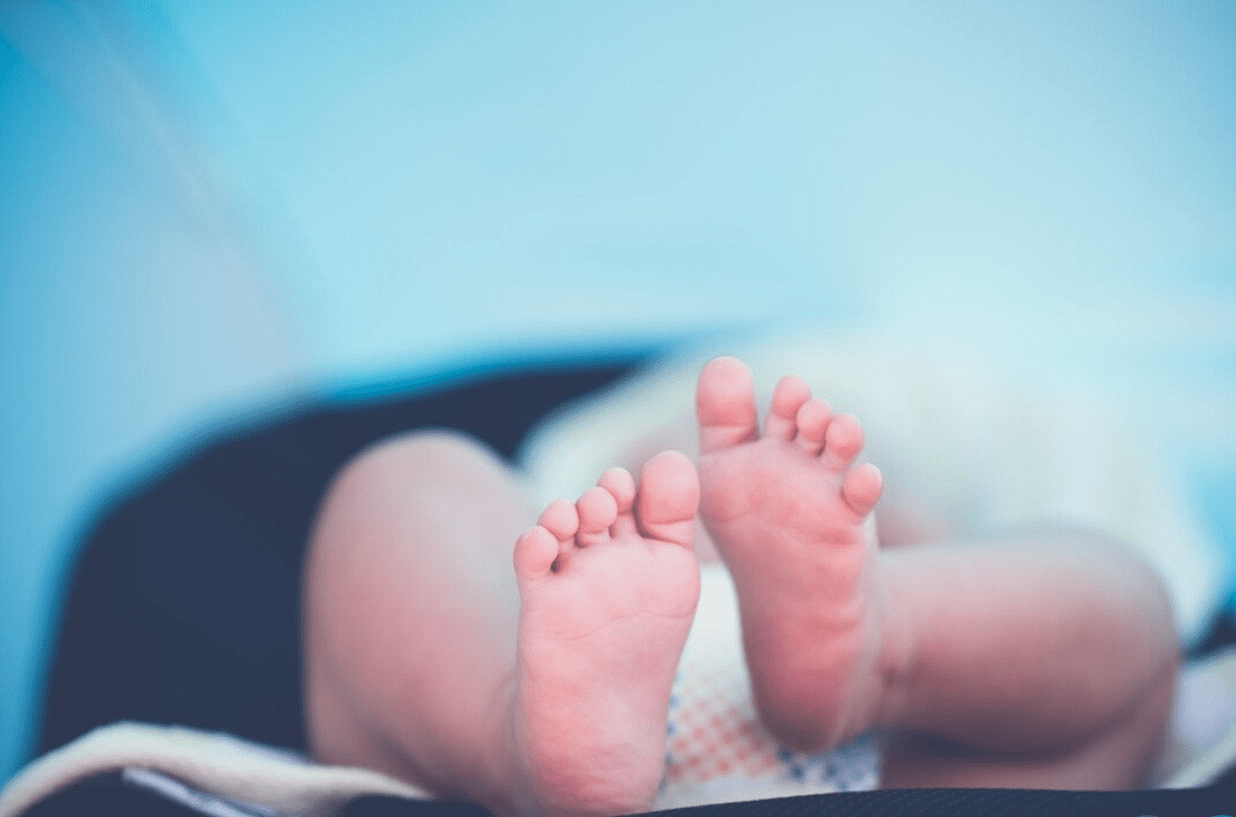 Αδιανόητη καταγγελία για εμπορία βρεφών στην Εύβοια